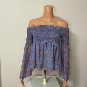Intermix off the shoulder blue floral top sz P